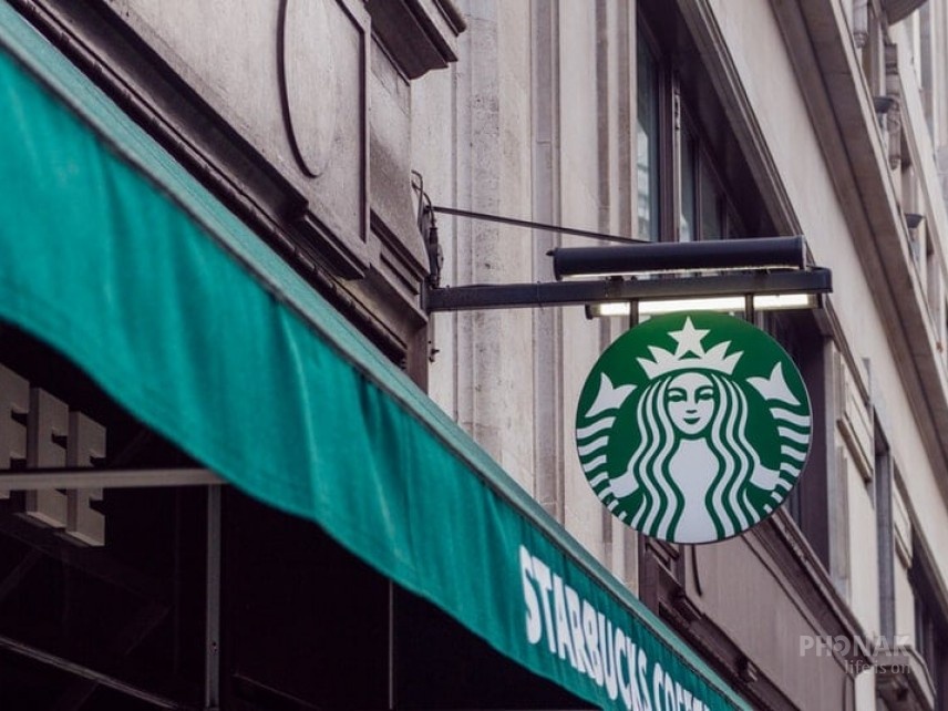 Siketbarát Starbucks? Hamarosan megnyílik!