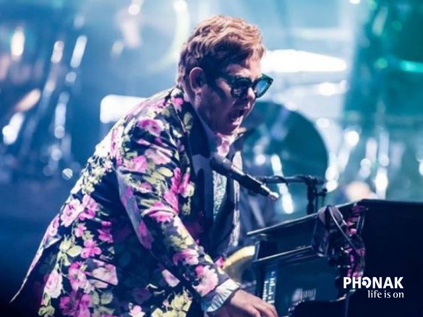 ELTON, A ZSENI!